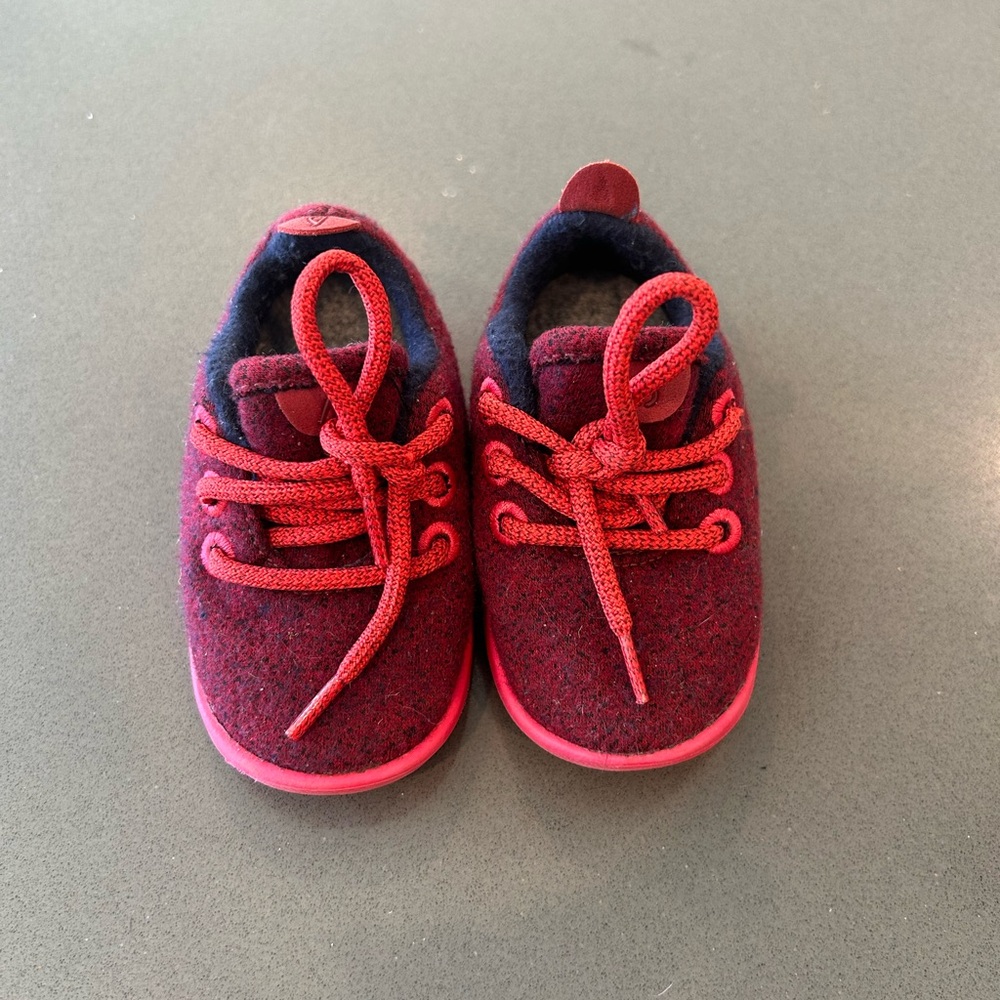 Allbirds small birds wool runners